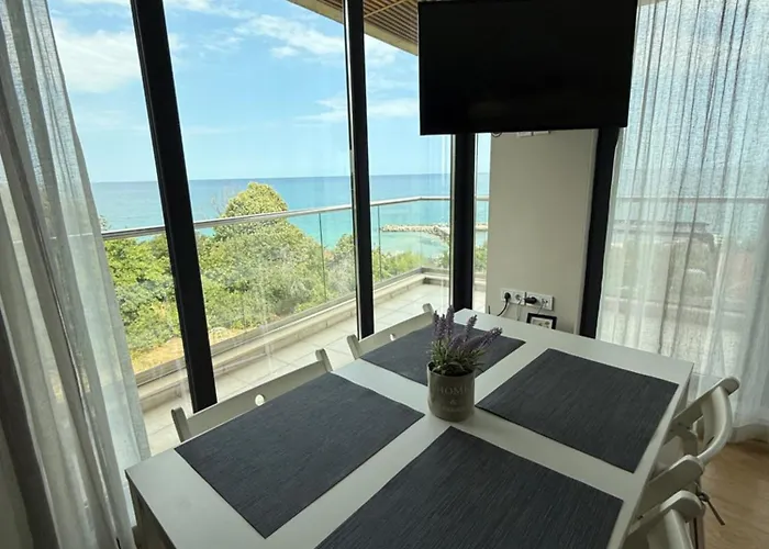 Boutique Magnolia アパート ゴールデンサンド